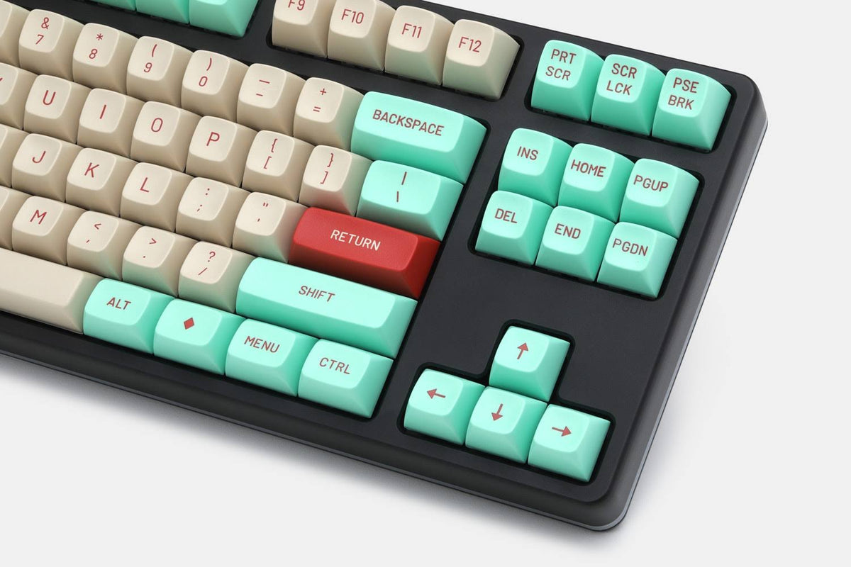 Red MT3 Keycap Set W2137