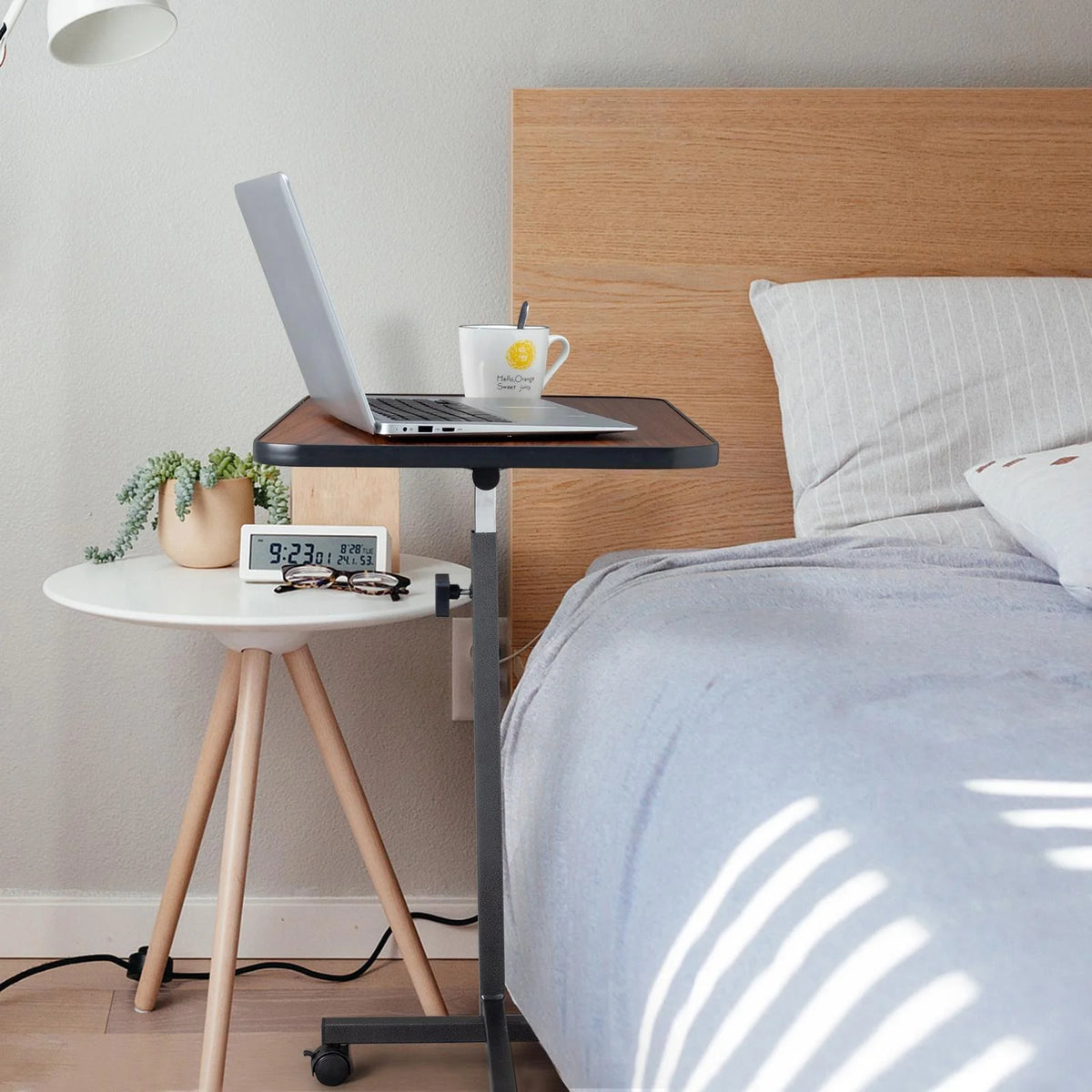 Adjustable Rolling Laptop Desk T252